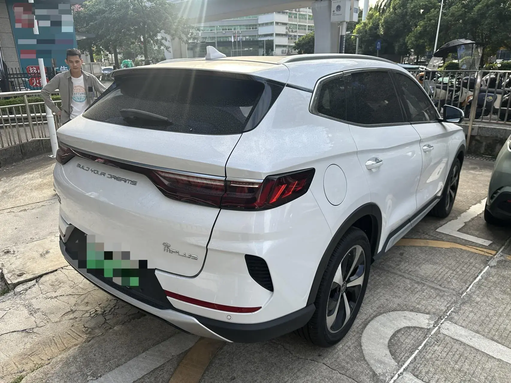 2021 BYD SONG thumbnail 4