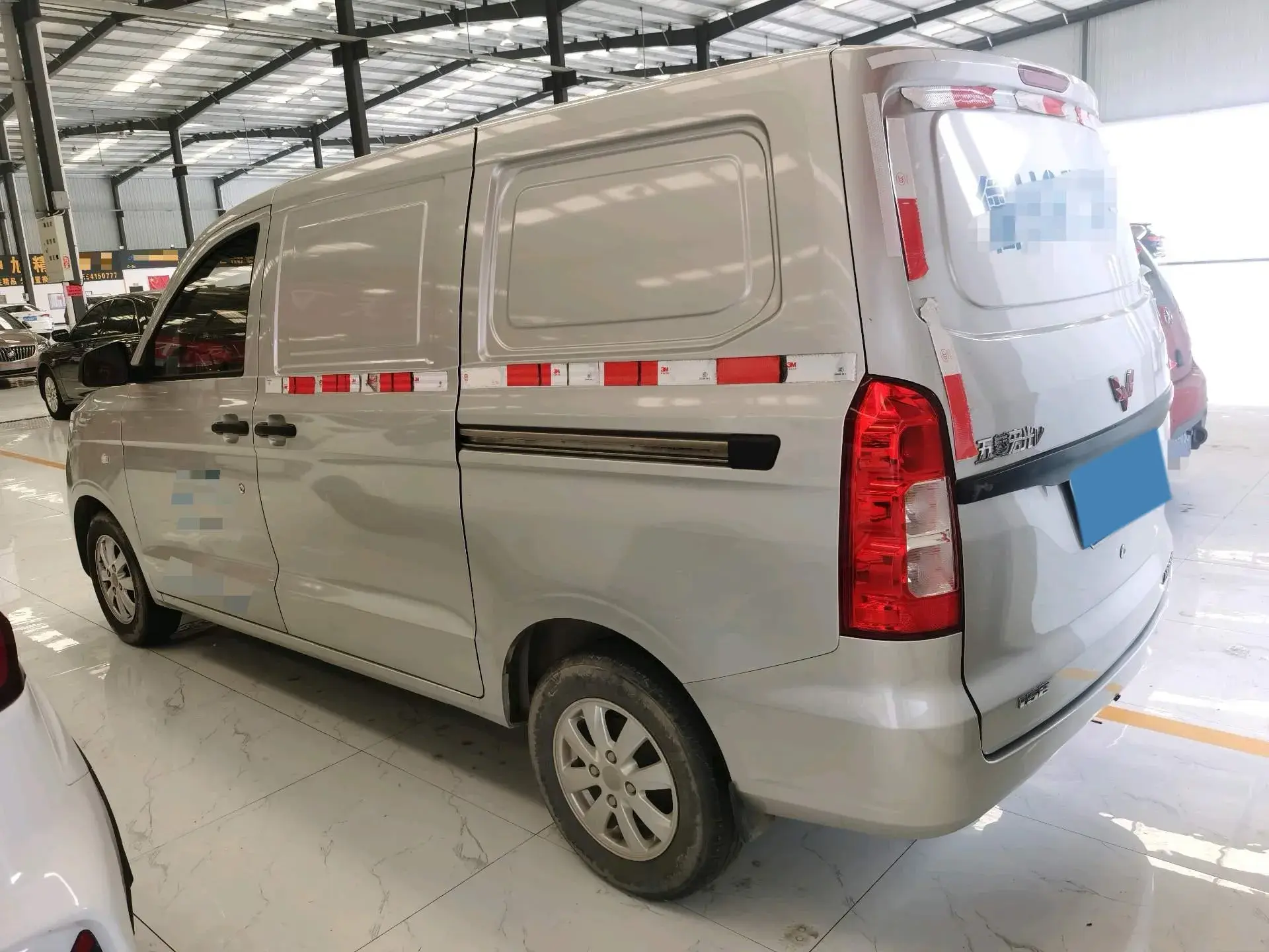 2019 WULING HONGGUANG thumbnail 4