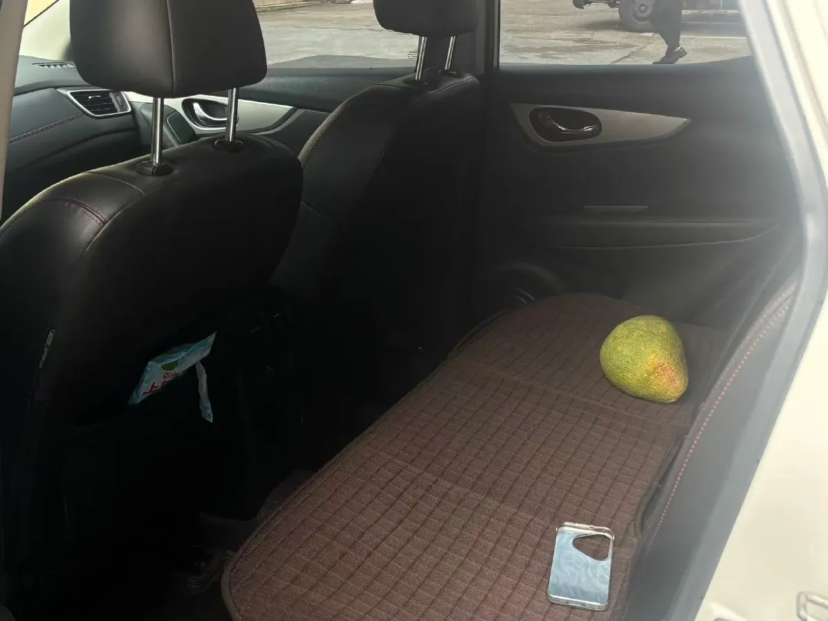 2021 Nissan Qashqai 2.0L 151HP L4 CVT,autocango,china used car exporter,china ev exporter,chinese used car exporter,chinese used ev exporter