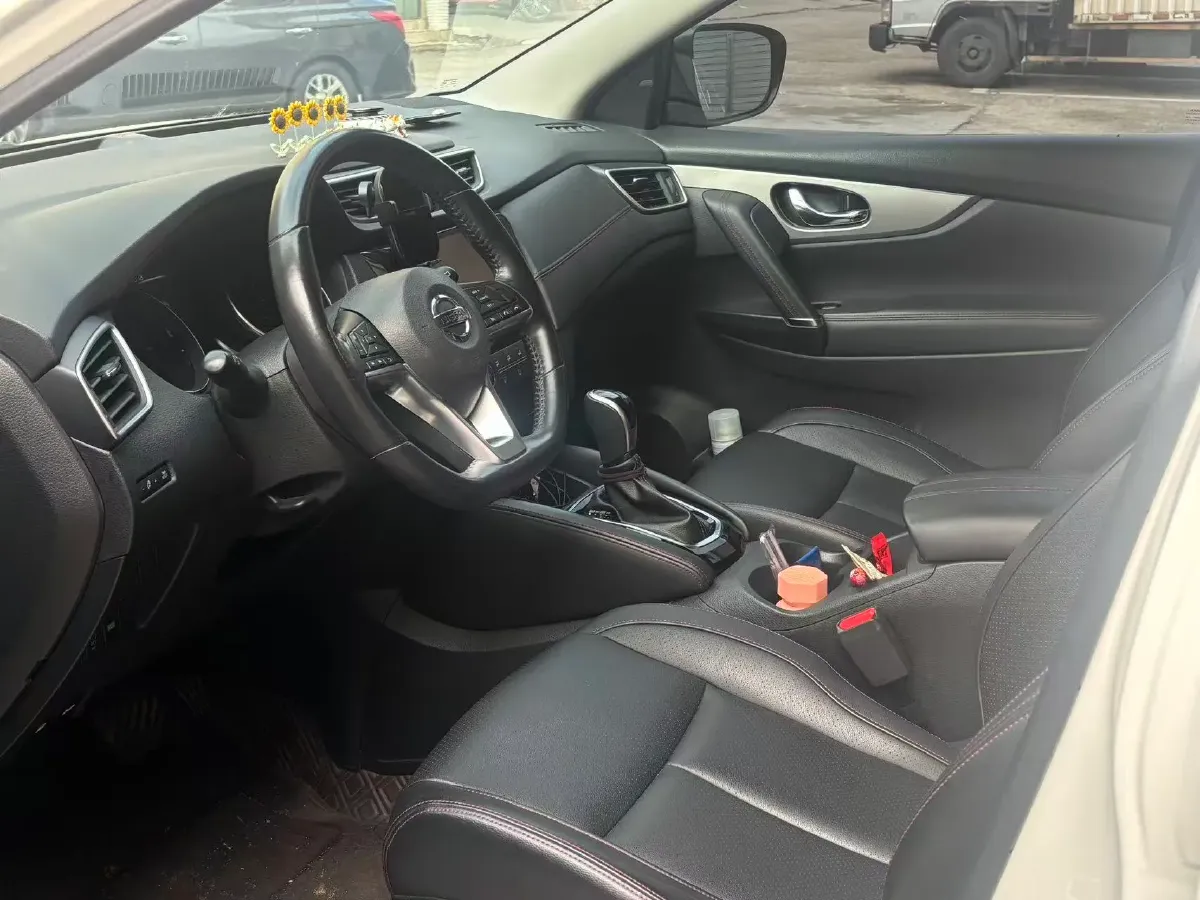 2021 Nissan Qashqai 2.0L 151HP L4 CVT,autocango,china used car exporter,china ev exporter,chinese used car exporter,chinese used ev exporter