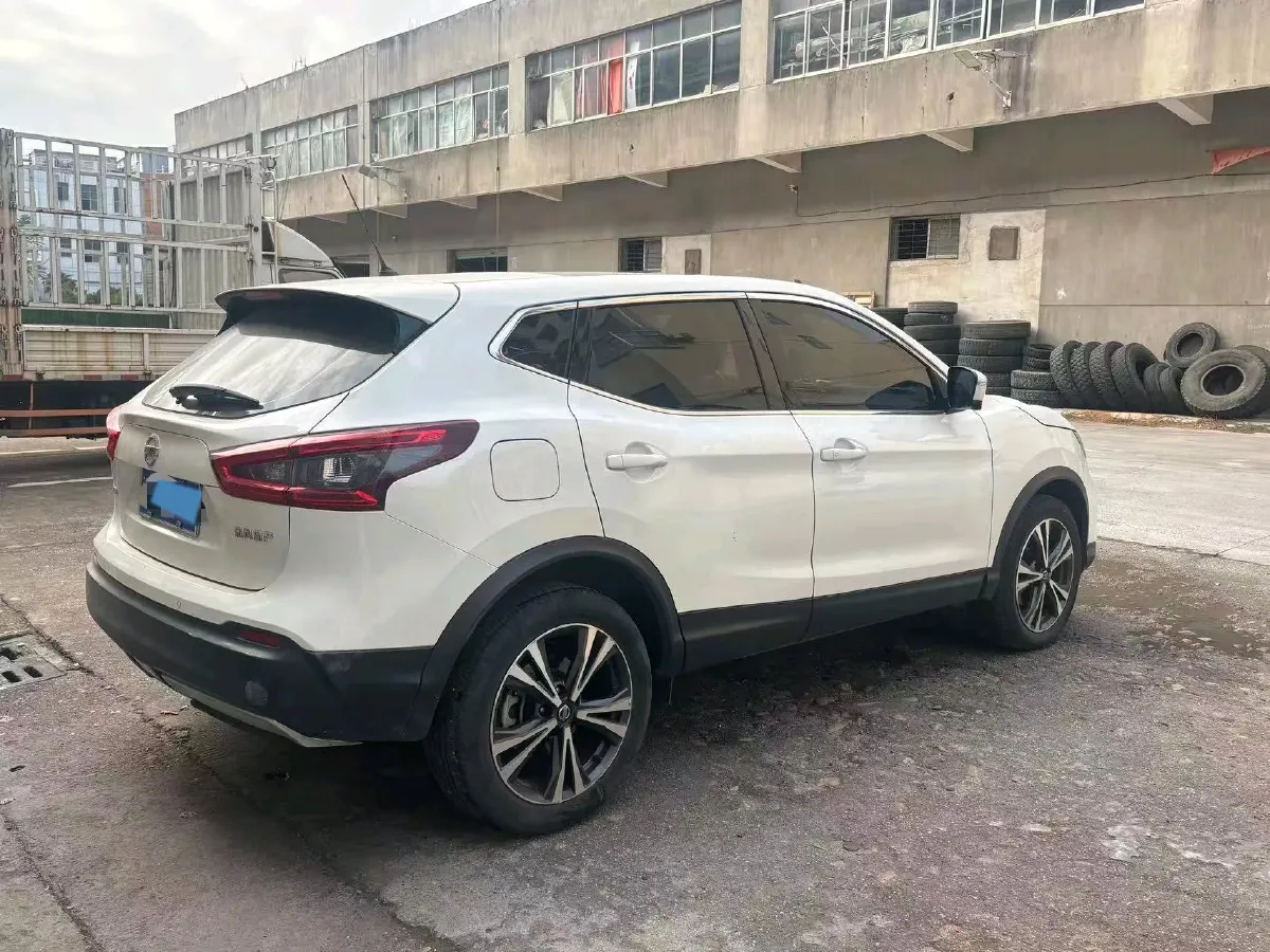 2021 Nissan Qashqai 2.0L 151HP L4 CVT,autocango,china used car exporter,china ev exporter,chinese used car exporter,chinese used ev exporter