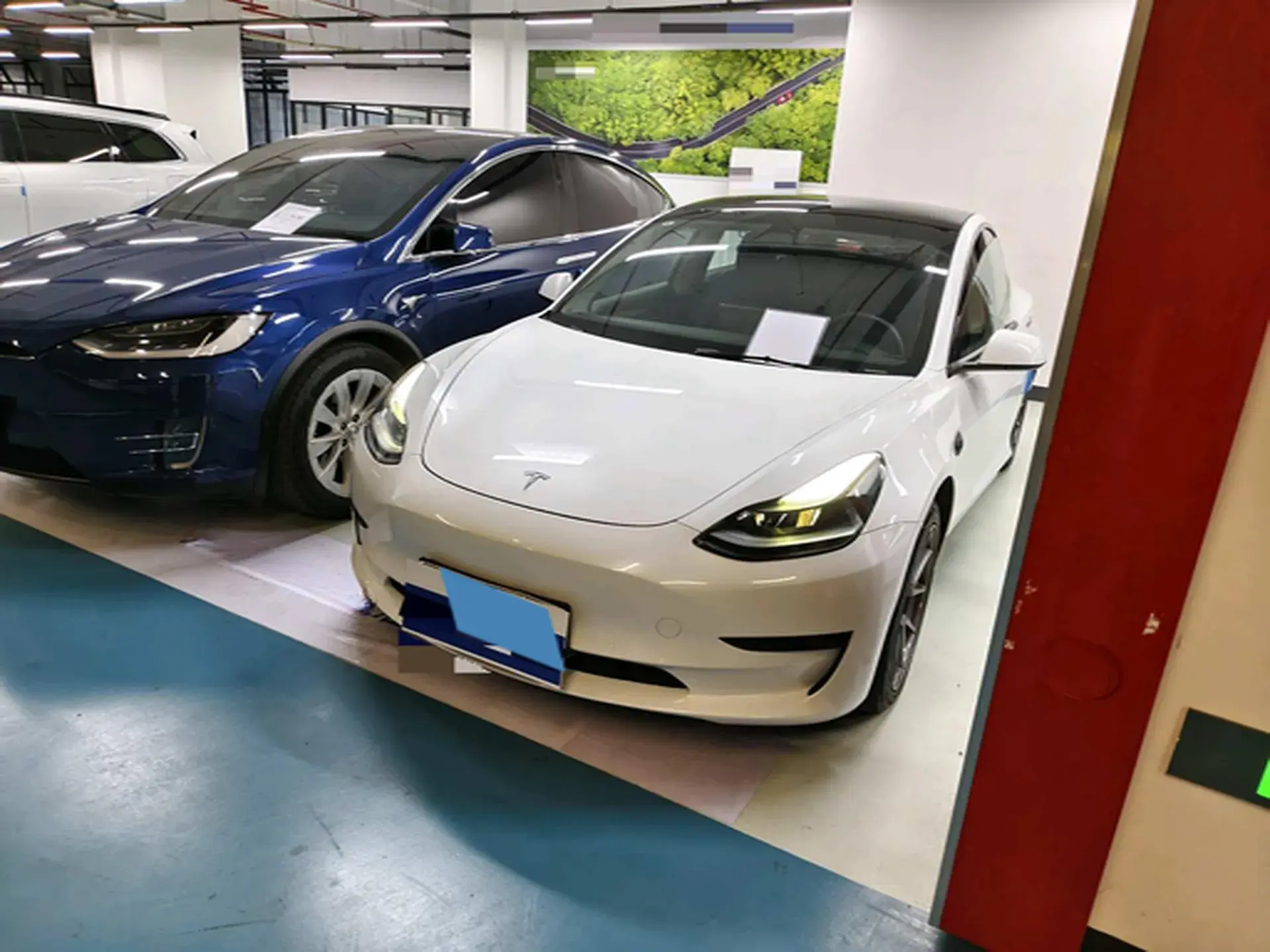 2021 TESLA MODEL view 1