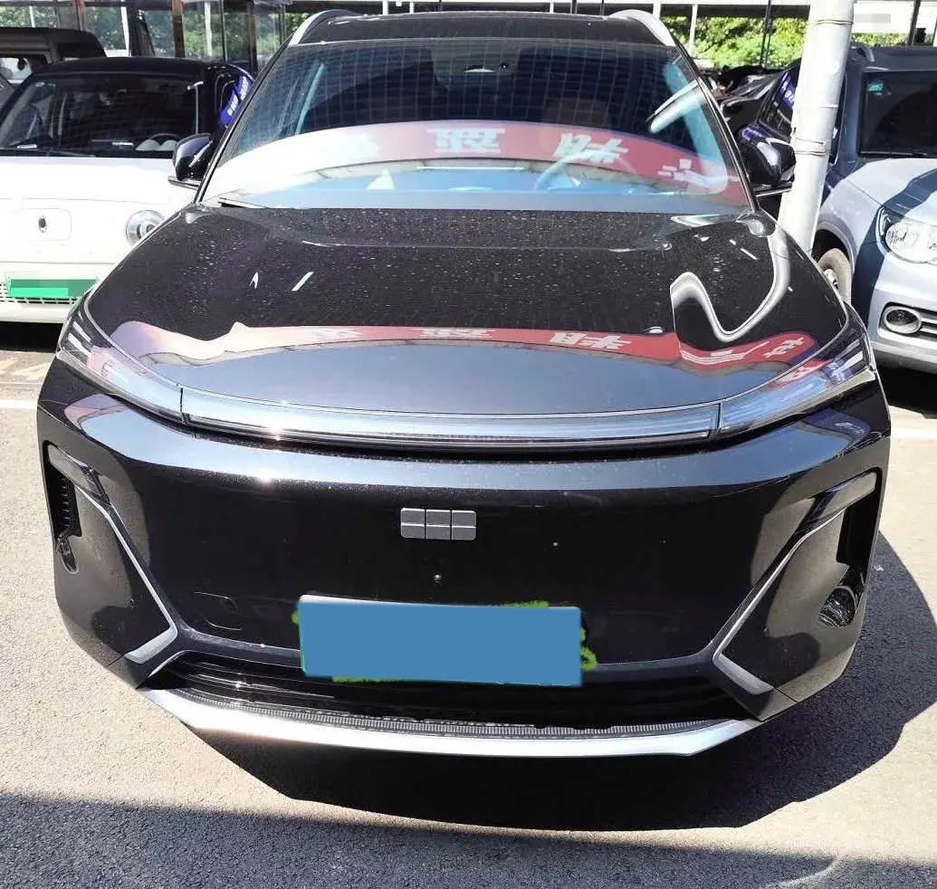 2025 GEELY GALAXY thumbnail 2