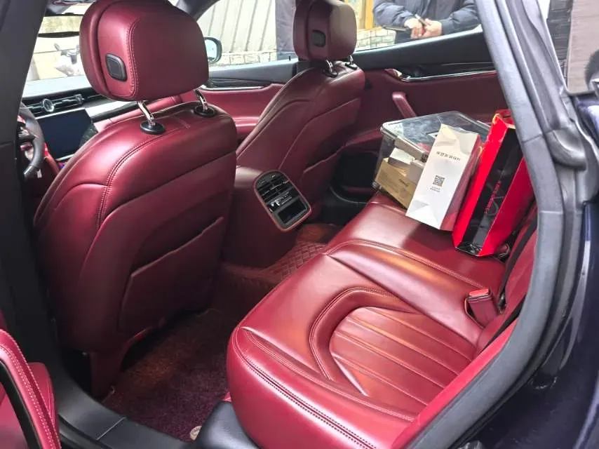 2017 Maserati Quattroporte 3.0T 350HP V6 8AT,autocango,china used car exporter,china ev exporter,chinese used car exporter,chinese used ev exporter