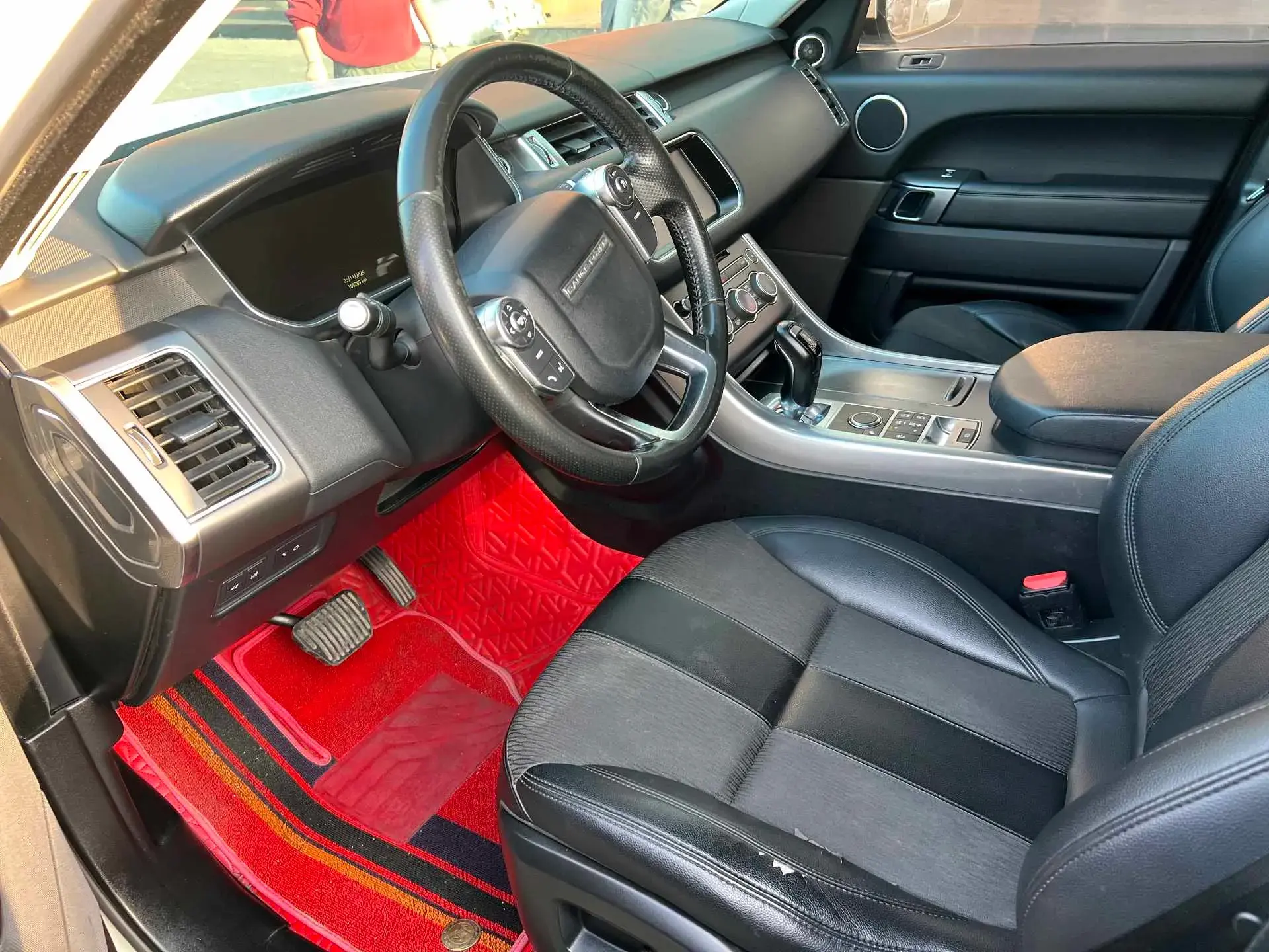 2016 LAND ROVER thumbnail 3