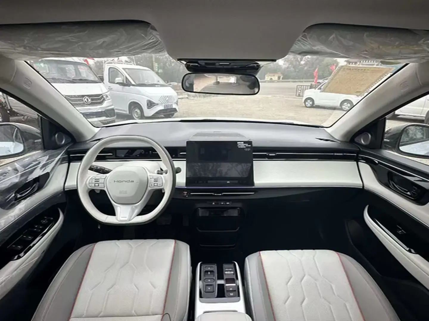 2024 HONDA E:NS2 thumbnail 4