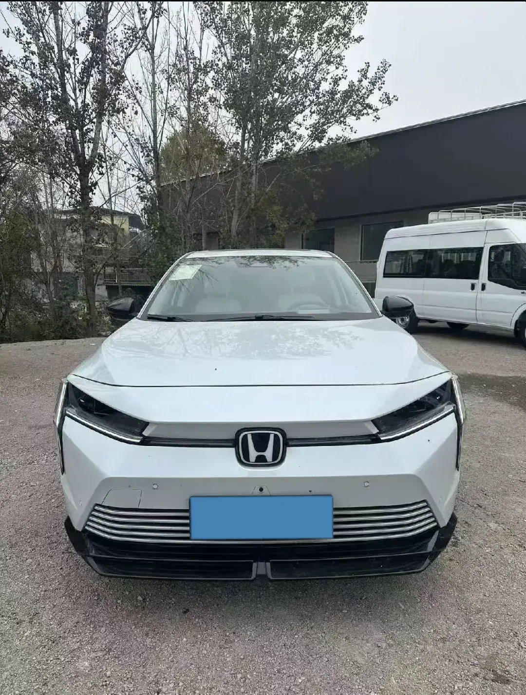 2024 HONDA E:NS2 thumbnail 2