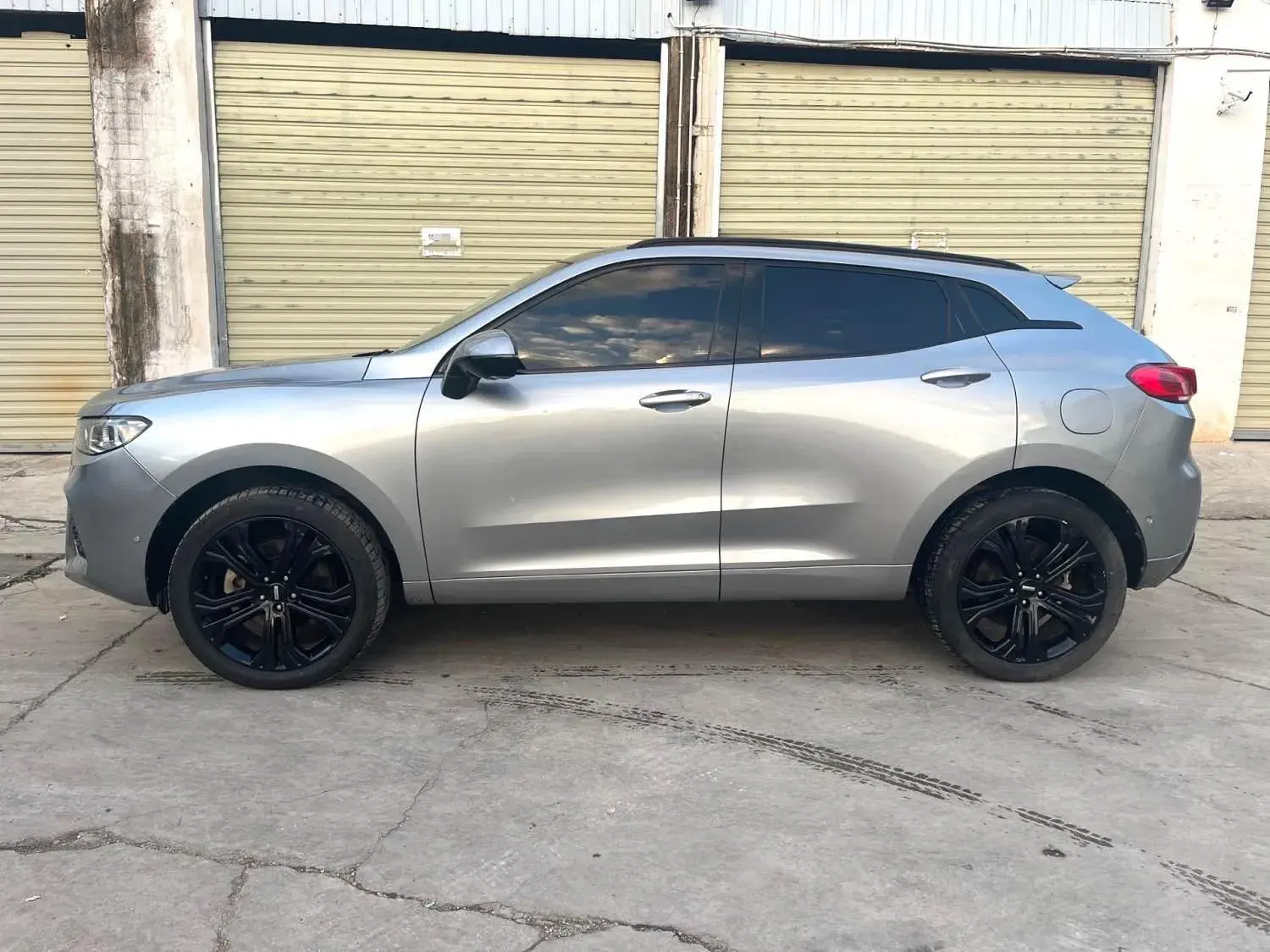 2017 ZOTYE T700 thumbnail 4