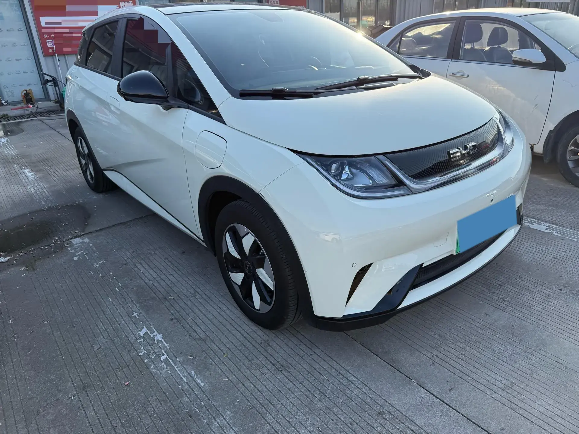 2025 BYD DOLPHIN thumbnail 3