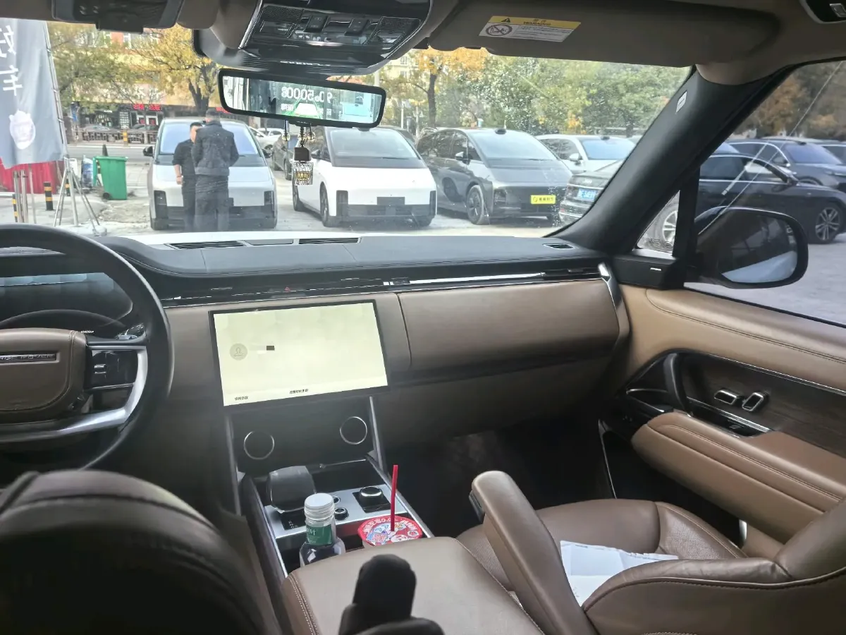 2023 Land Rover Range Rover 3.0T 360HP L6 8AT,autocango,china used car exporter,china ev exporter,chinese used car exporter,chinese used ev exporter