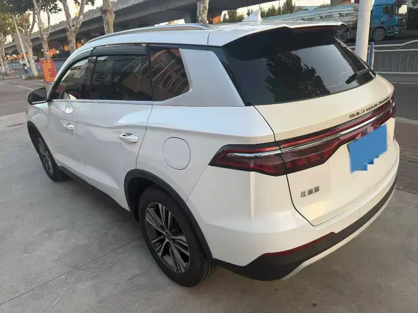 2019 BYD SONG thumbnail 4