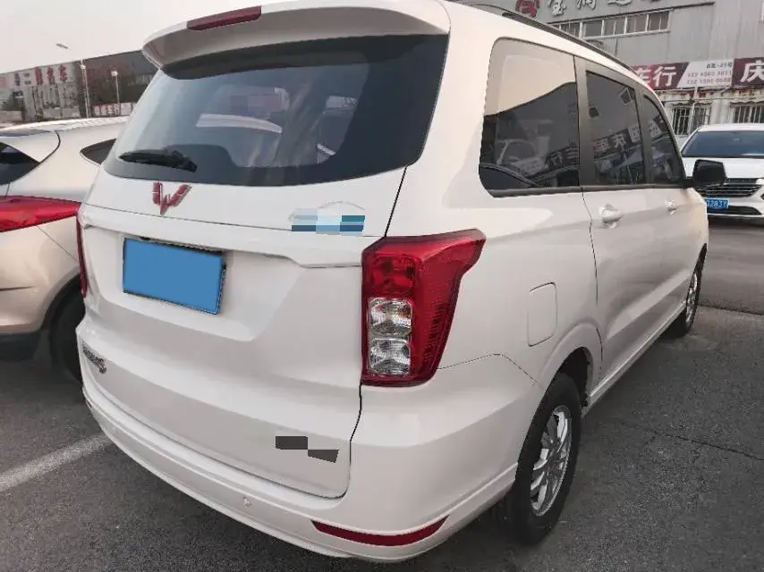 2019 WULING HONGGUANG thumbnail 3