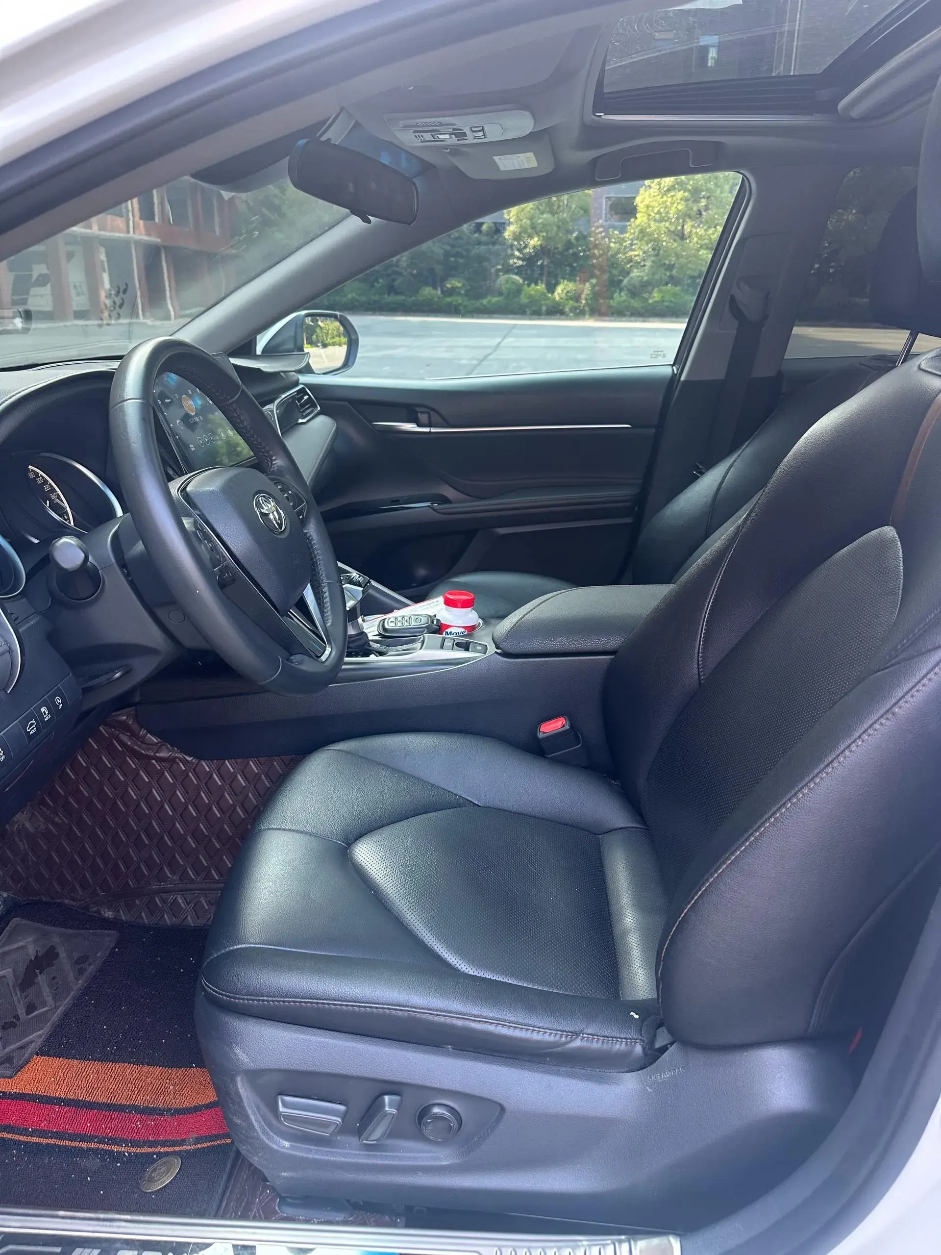 2021 TOYOTA CAMRY thumbnail 4