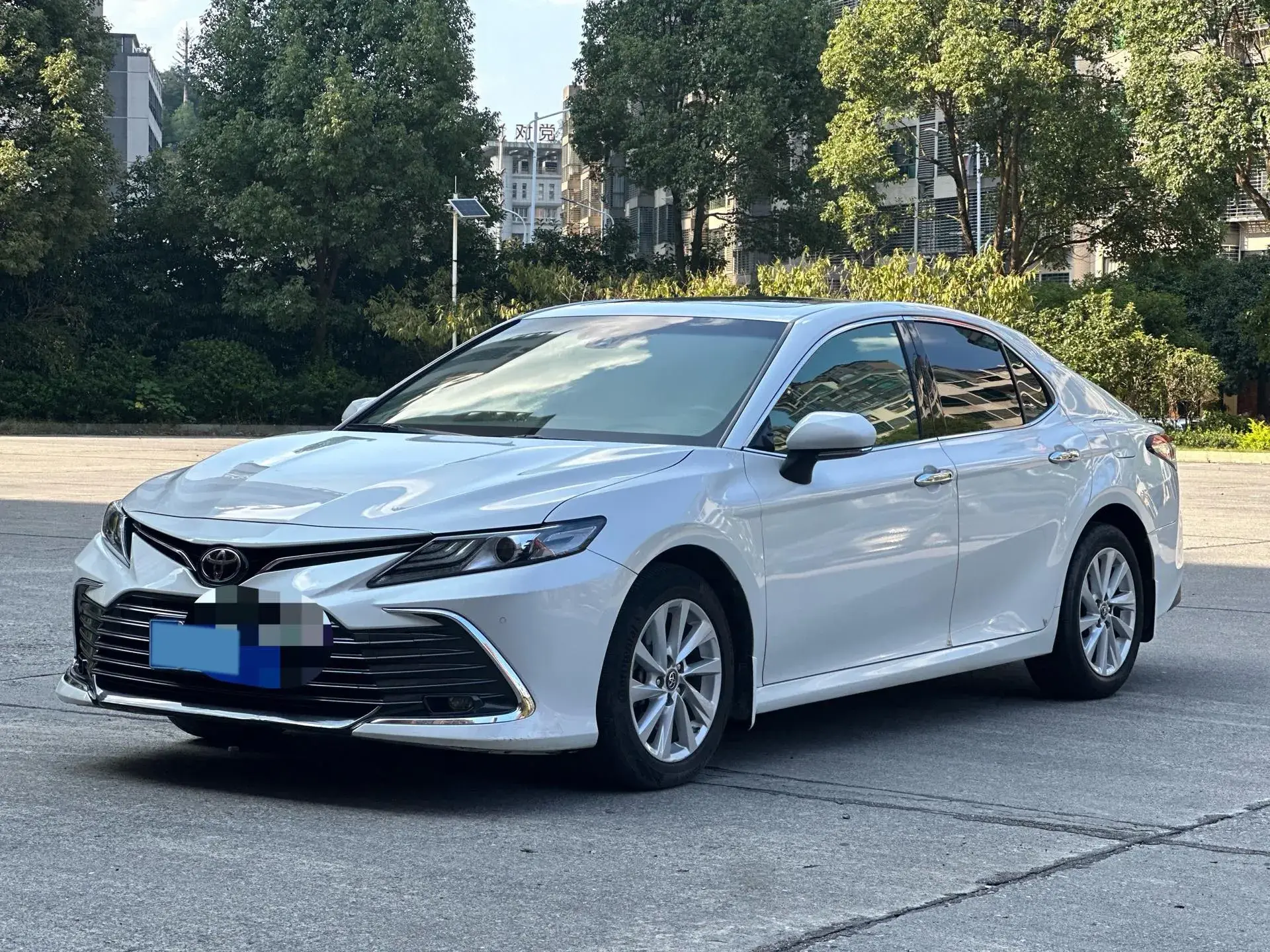 2021 TOYOTA CAMRY view 1