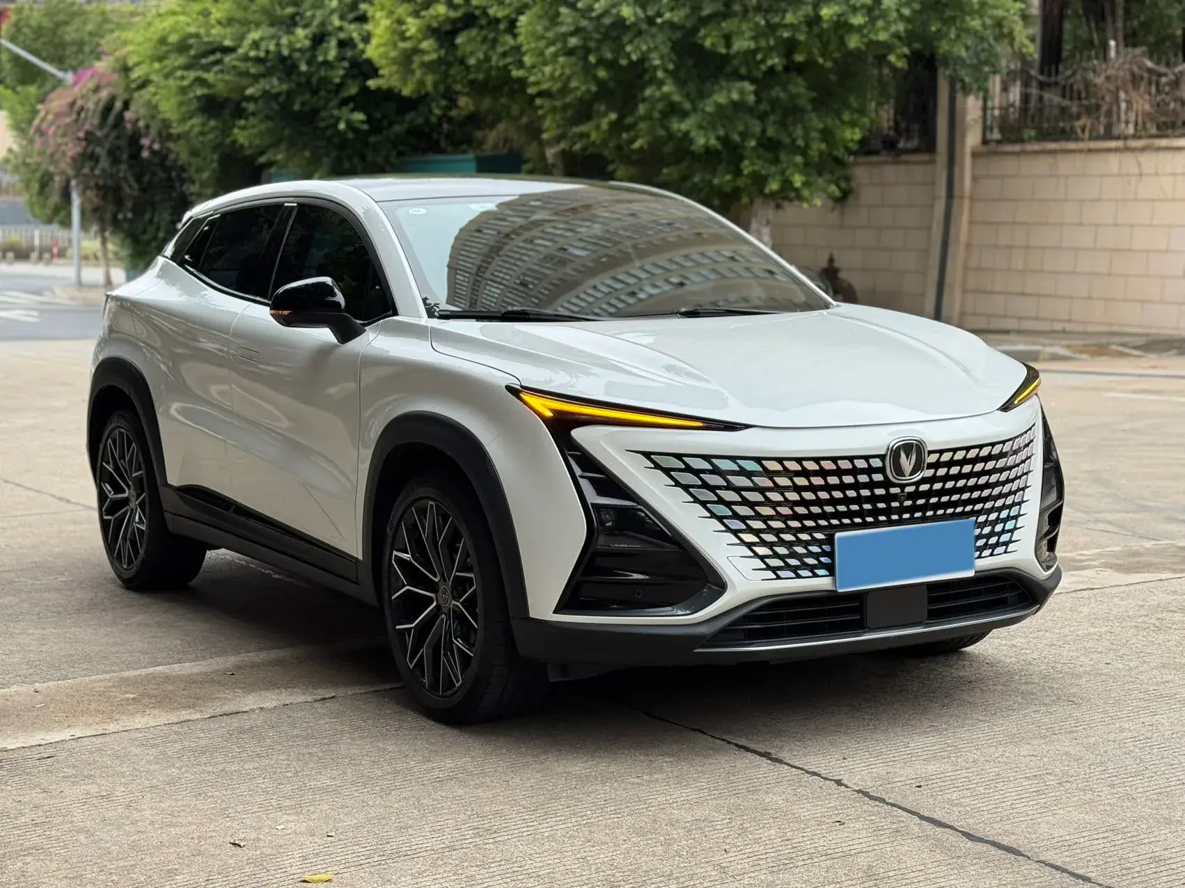 2022 CHANGAN UNI-T thumbnail 3