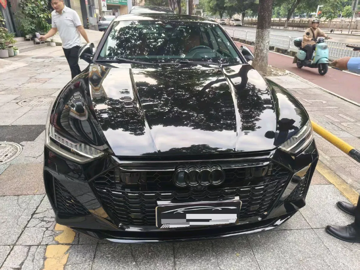 2023 Audi A7 2.0T 265HP L4 7DCT,autocango,china used car exporter,china ev exporter,chinese used car exporter,chinese used ev exporter