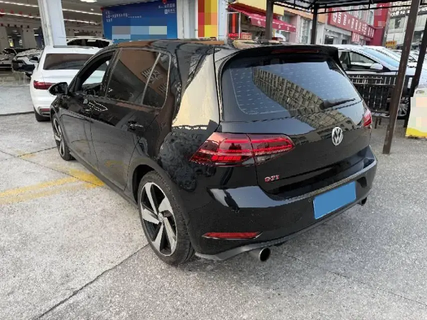 2019 VOLKSWAGEN GOLFGTI thumbnail 2