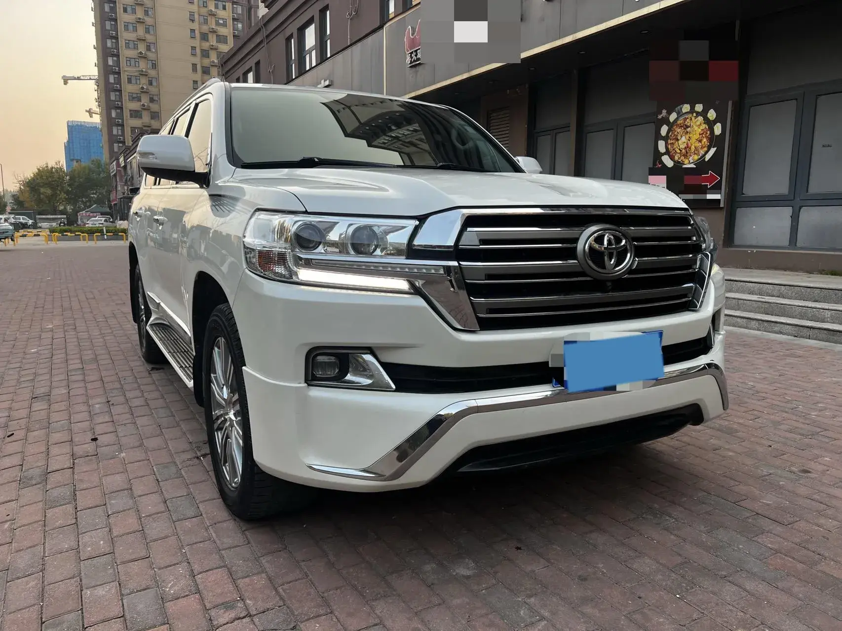 2019 CHEVROLET TRAX thumbnail 2