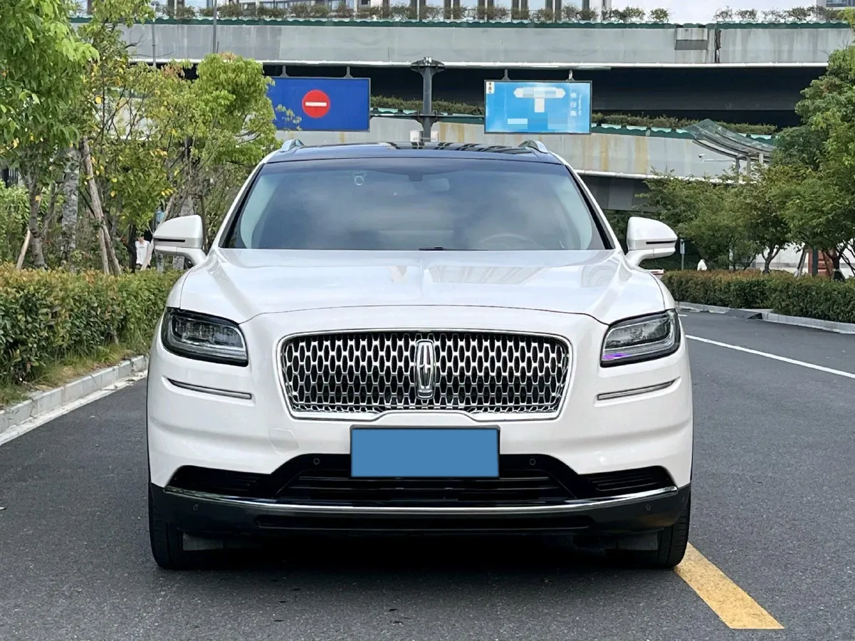 2021 Lincoln Nautilus 2.0T 245HP L4 8AT,autocango,china used car exporter,china ev exporter,chinese used car exporter,chinese used ev exporter