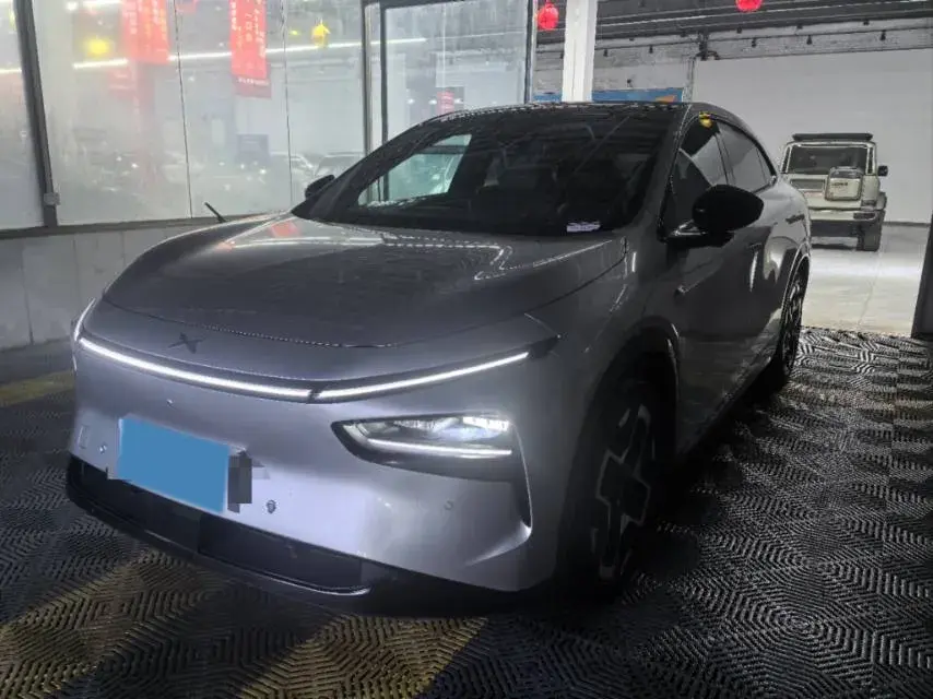 2025 XPENG G7 view 1