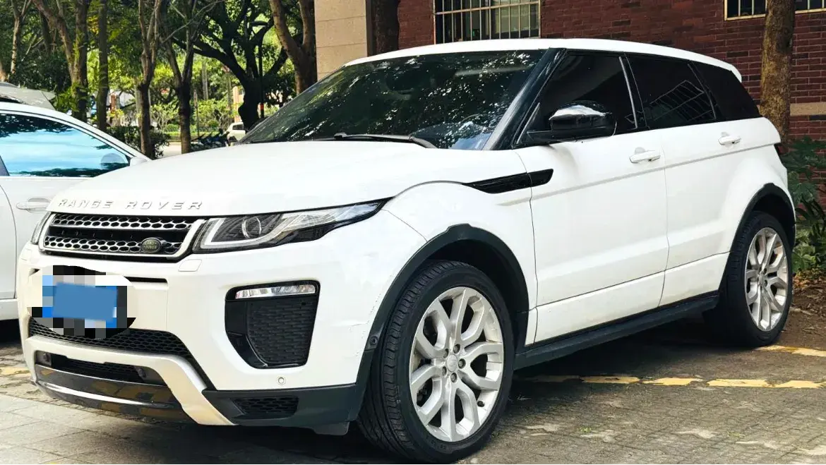 2018 LAND ROVER view 1