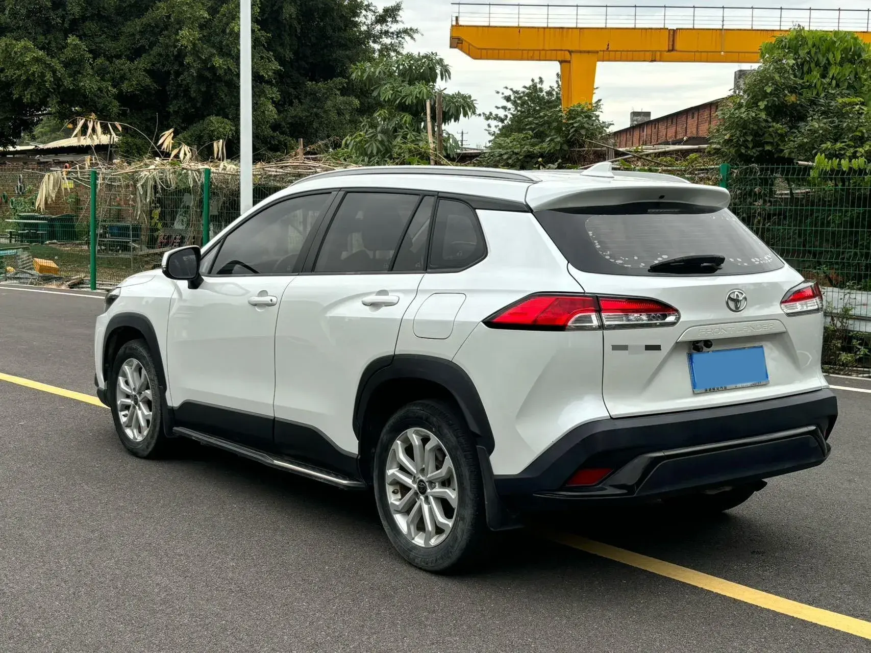 2023 TOYOTA FRONTLANDER thumbnail 4