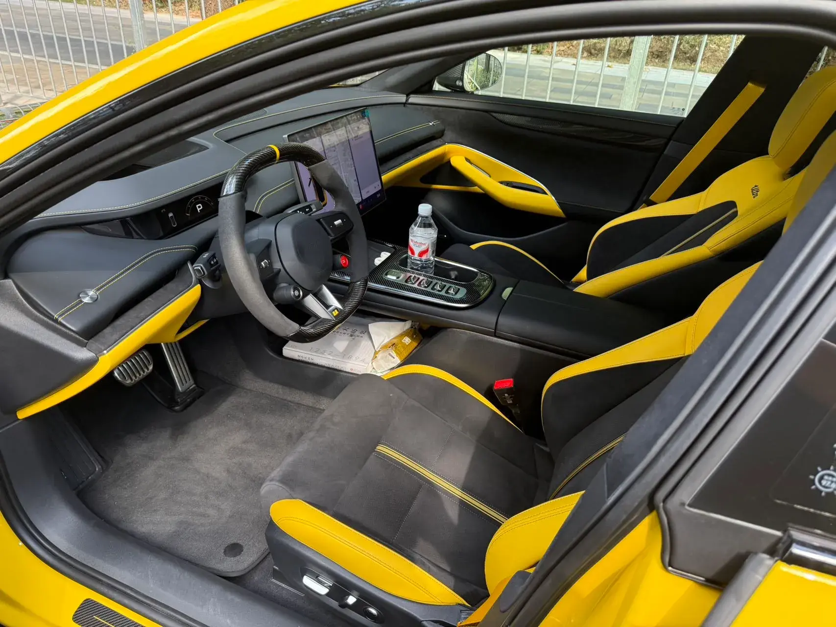 2025 MI SU7 thumbnail 2