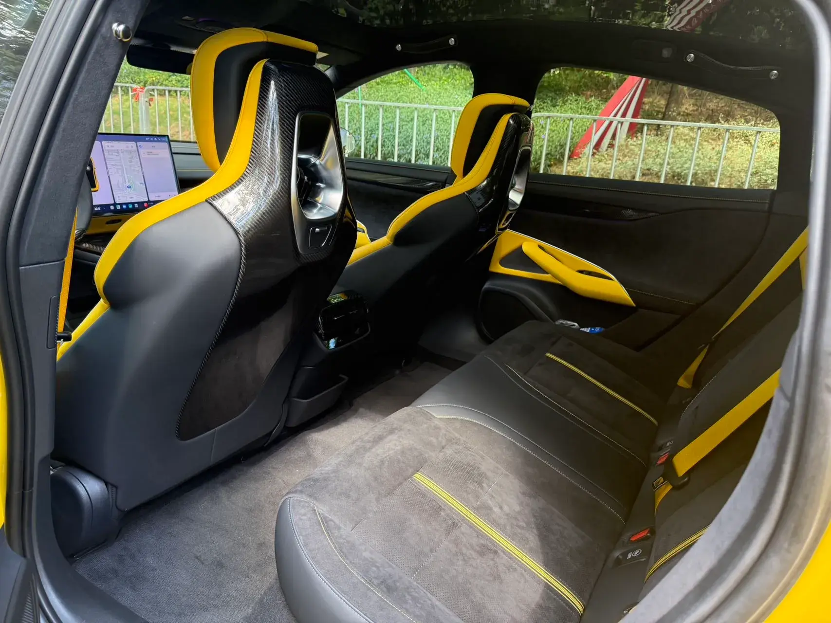 2025 MI SU7 thumbnail 3