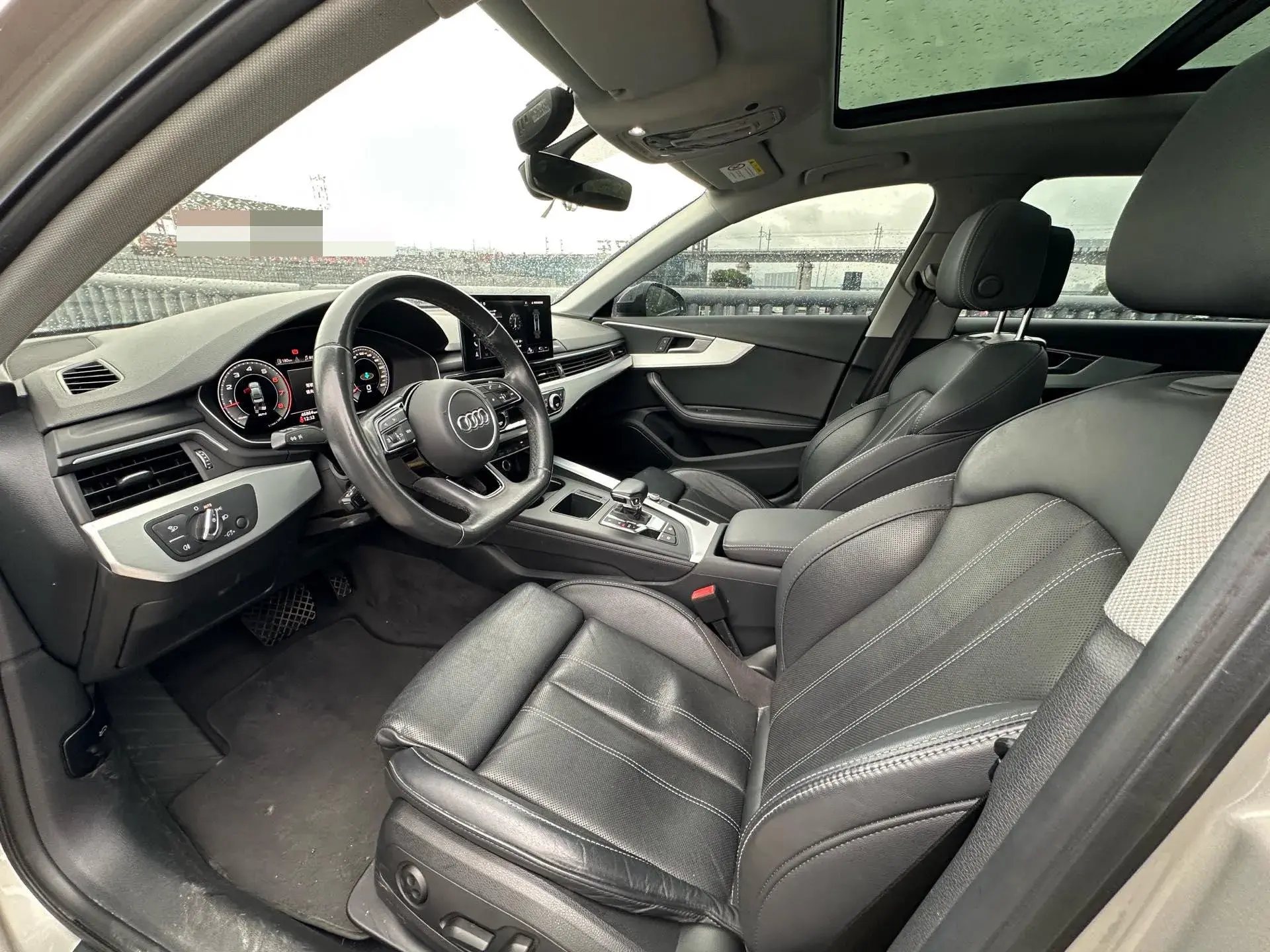 2022 AUDI A4L thumbnail 4