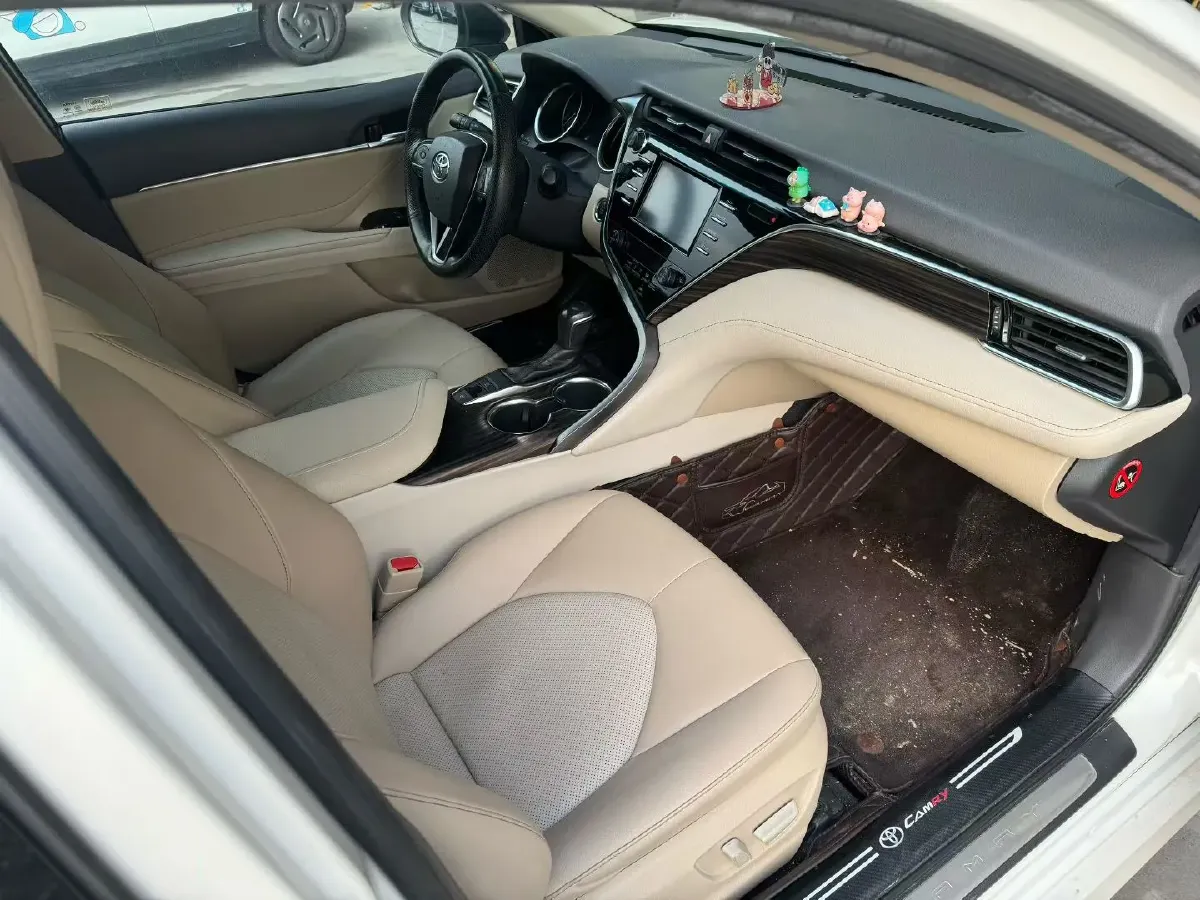 2018 Toyota Camry 2.0L 169HP L4 6AT,autocango,china used car exporter,china ev exporter,chinese used car exporter,chinese used ev exporter
