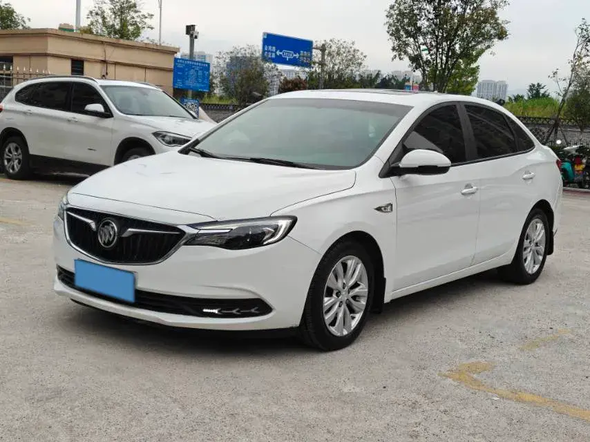 2020 BUICK REGAL view 1