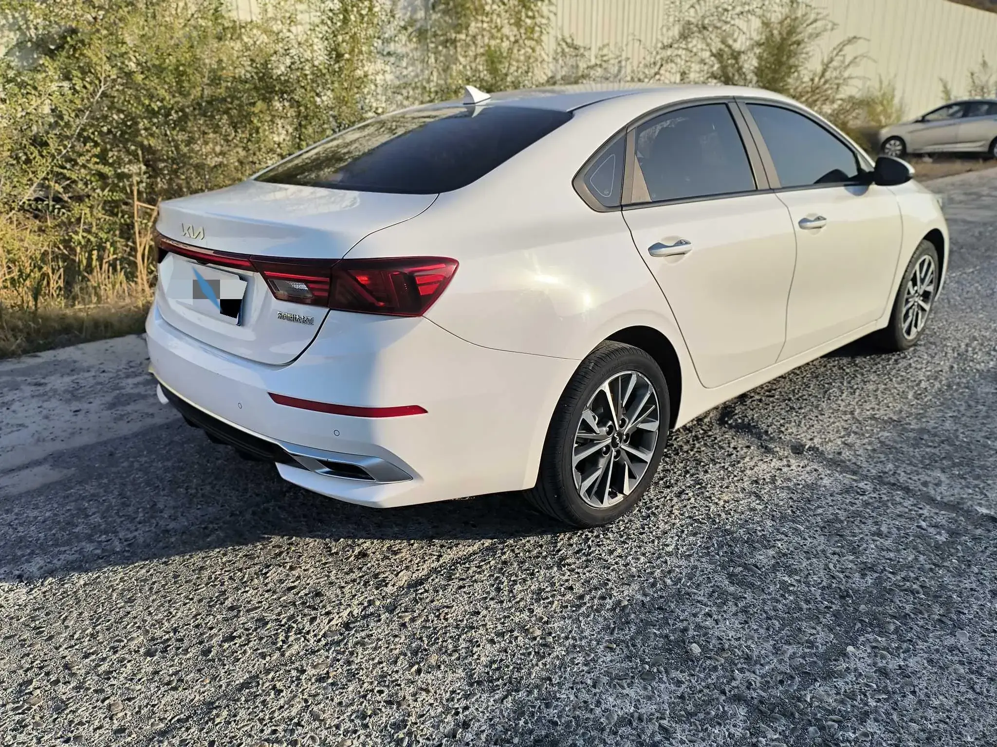 2023 KIA K3 thumbnail 4