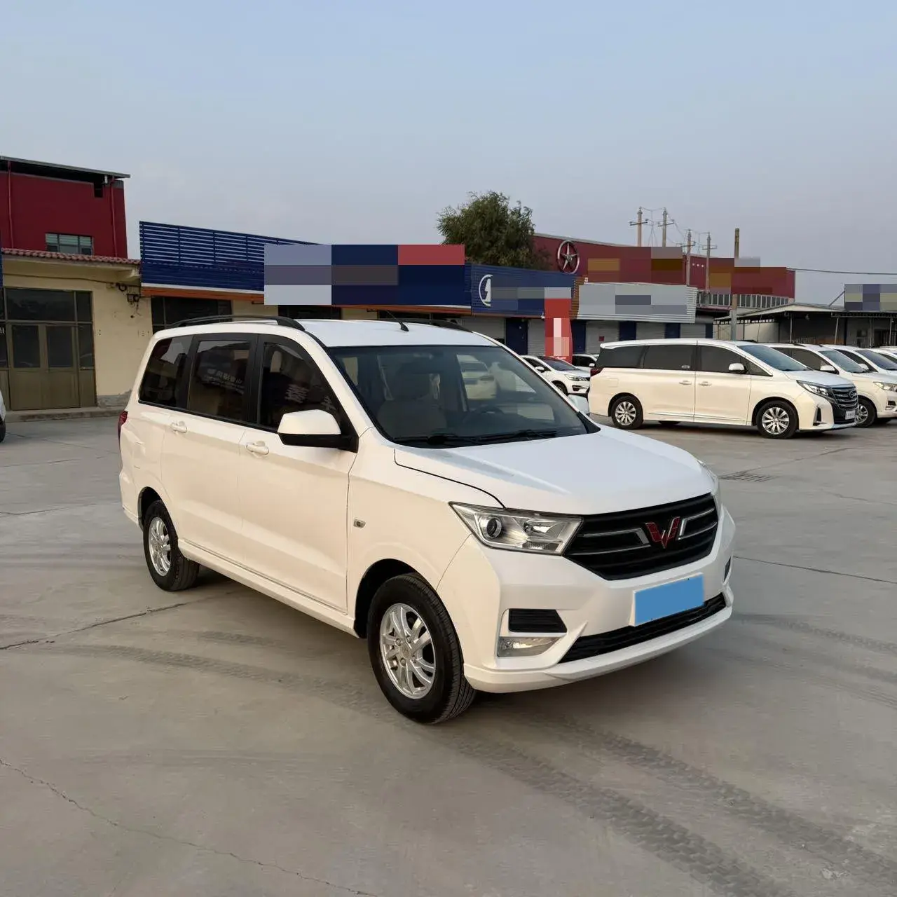 2018 WULING HONGGUANG thumbnail 3