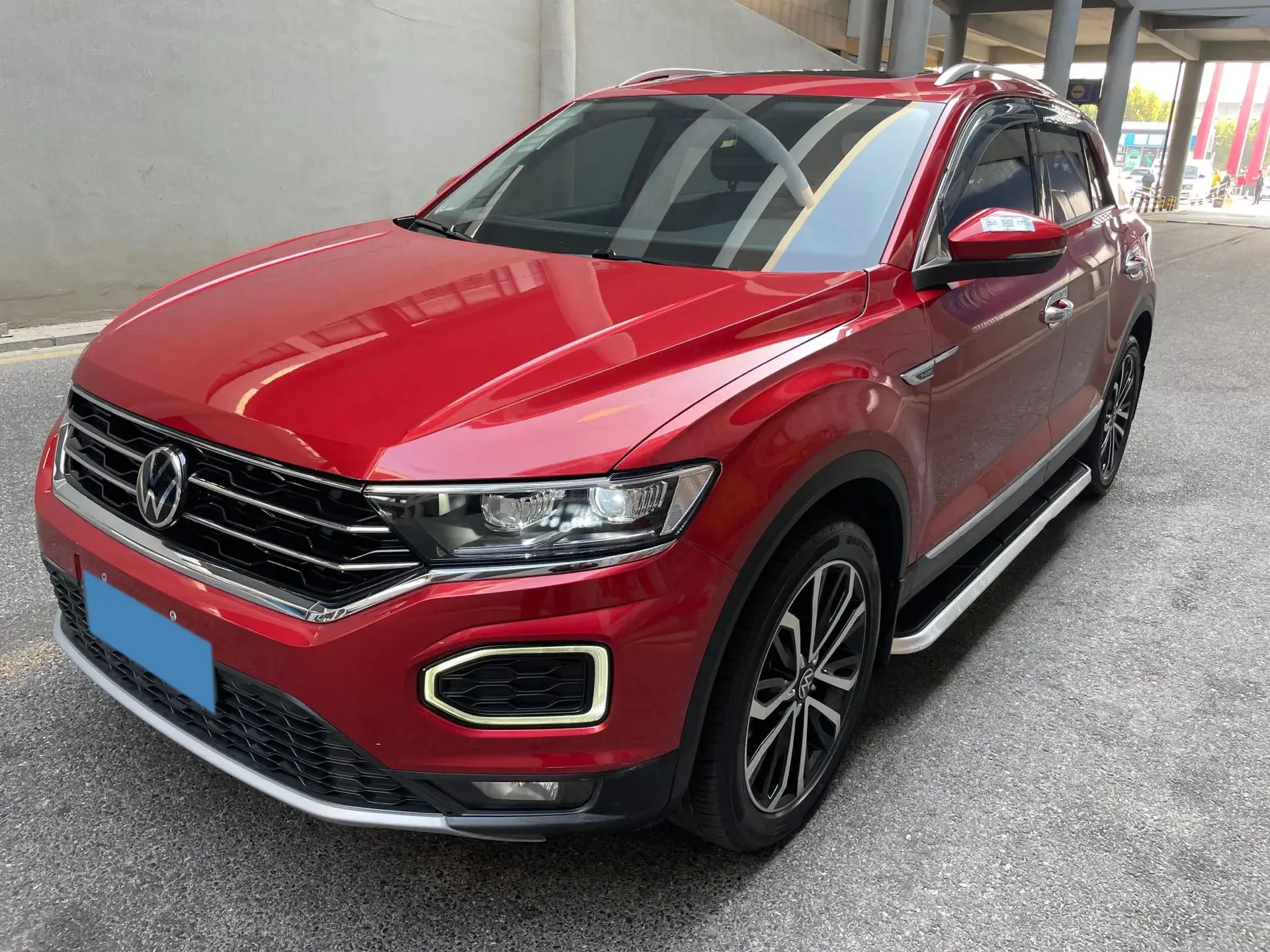 2021 VOLKSWAGEN T-ROC view 1
