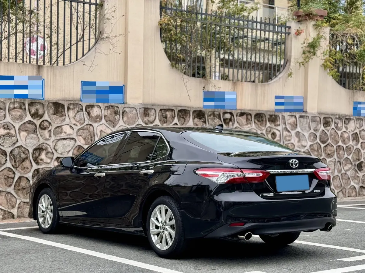 2021 Toyota Camry 2.0L 178HP L4 CVT,autocango,china used car exporter,china ev exporter,chinese used car exporter,chinese used ev exporter