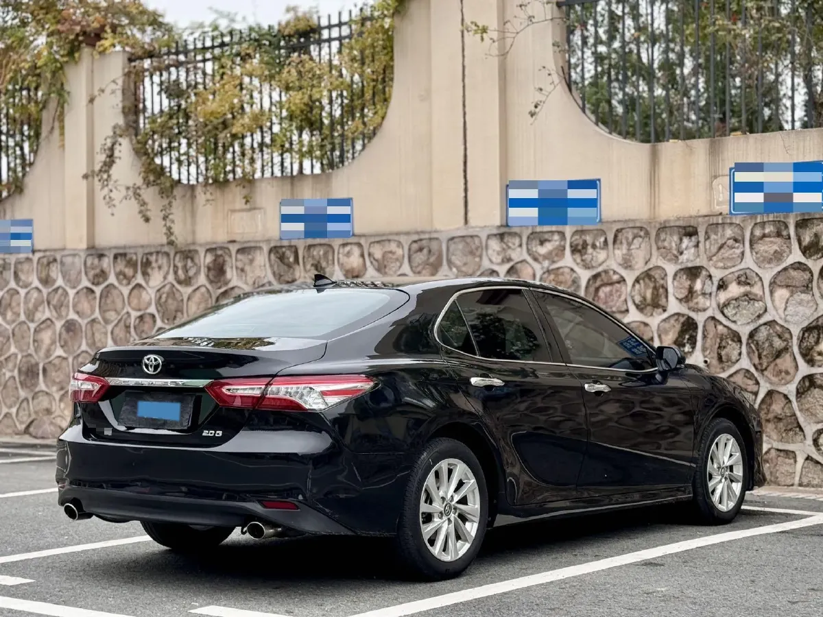 2021 Toyota Camry 2.0L 178HP L4 CVT,autocango,china used car exporter,china ev exporter,chinese used car exporter,chinese used ev exporter