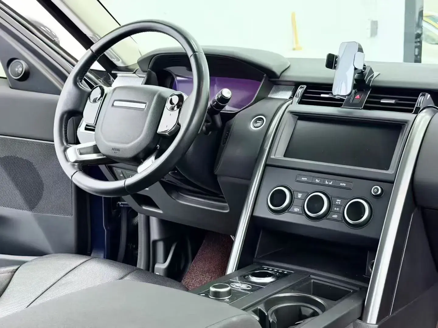 2020 LAND ROVER thumbnail 2