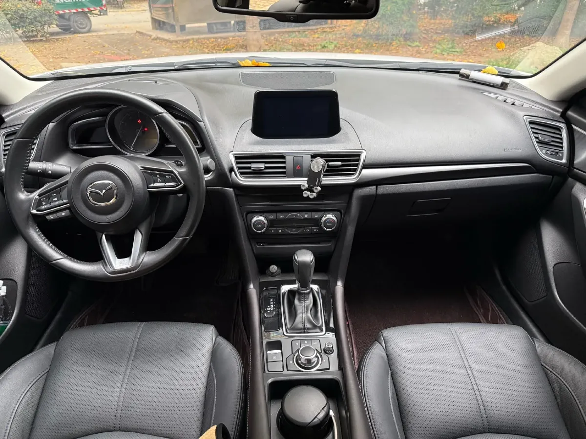 2019 Mazda 3 Axela 2.0L 158HP L4 6AT,autocango,china used car exporter,china ev exporter,chinese used car exporter,chinese used ev exporter