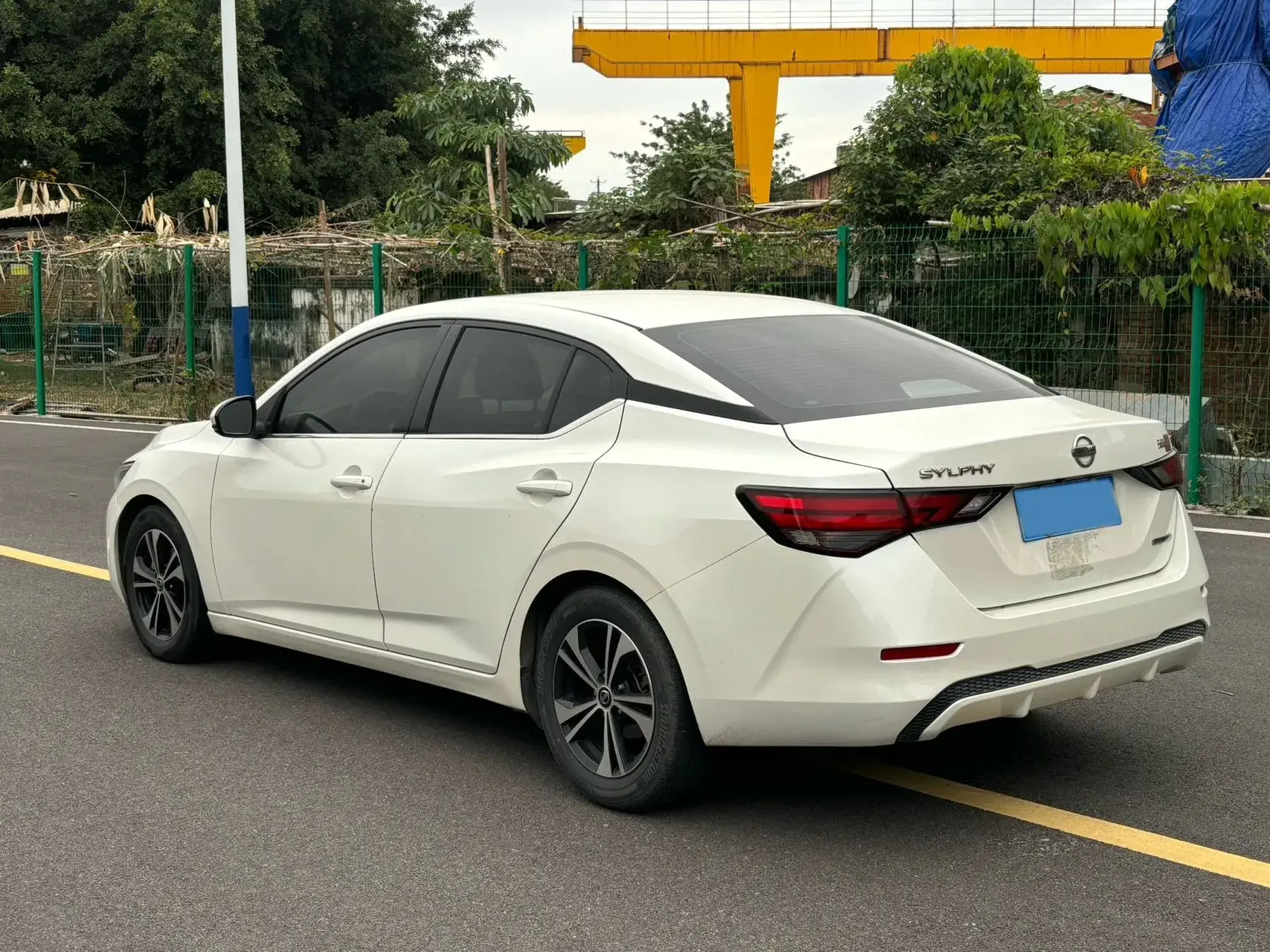 2020 NISSAN SYLPHY thumbnail 4