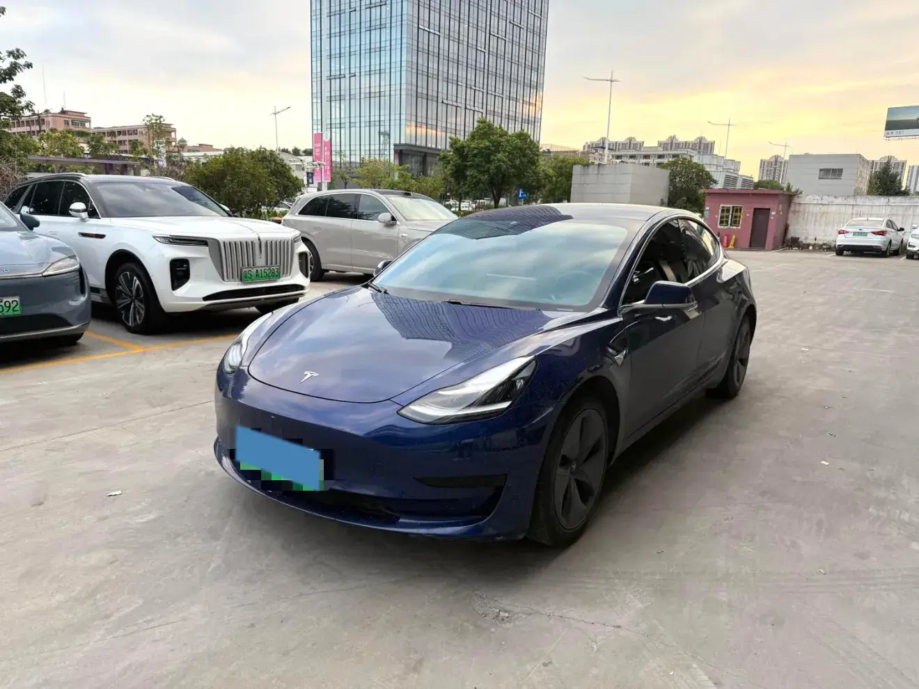 2020 TESLA MODEL view 1