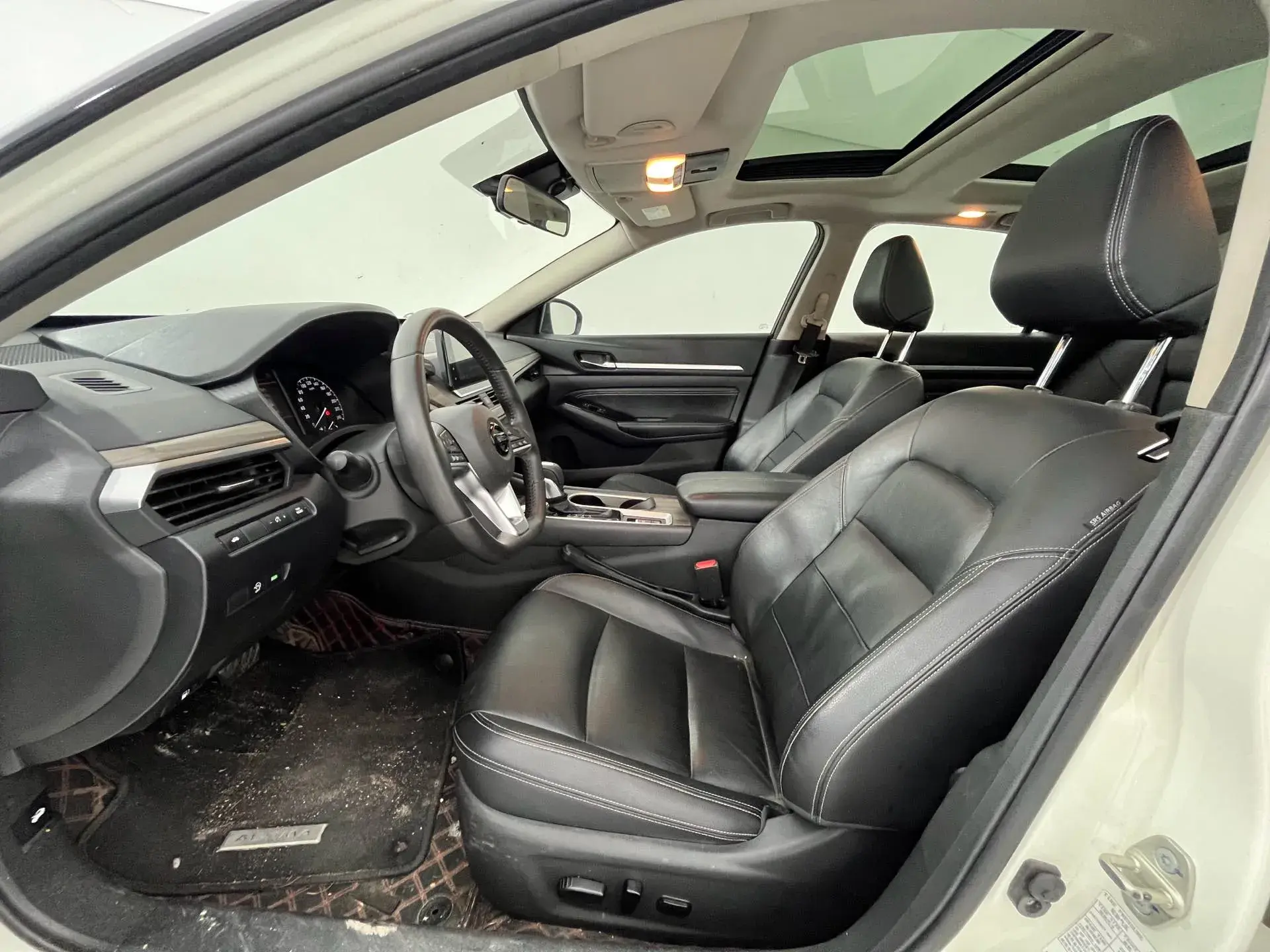 2021 NISSAN TEANA thumbnail 4