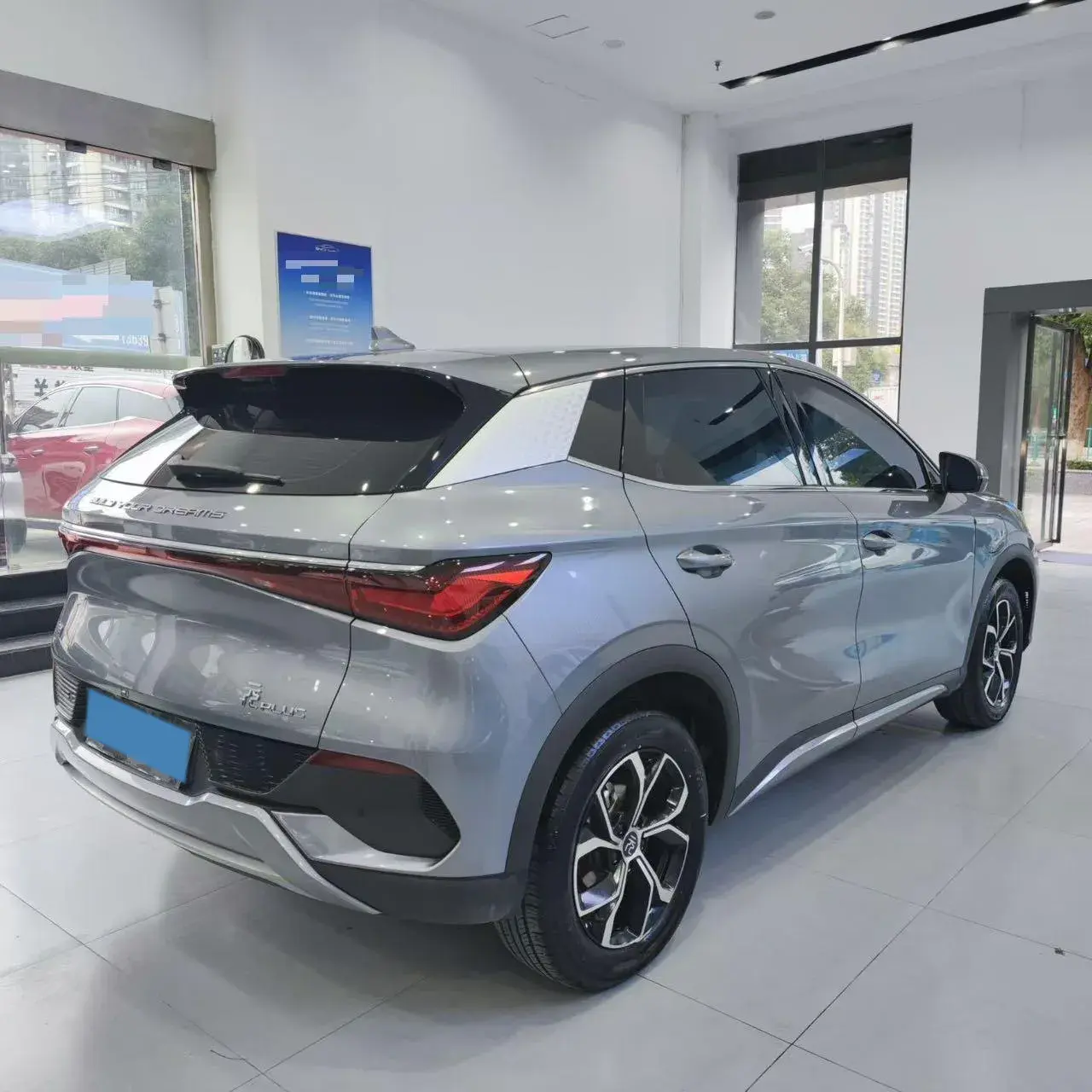 2024 BYD YUAN thumbnail 3