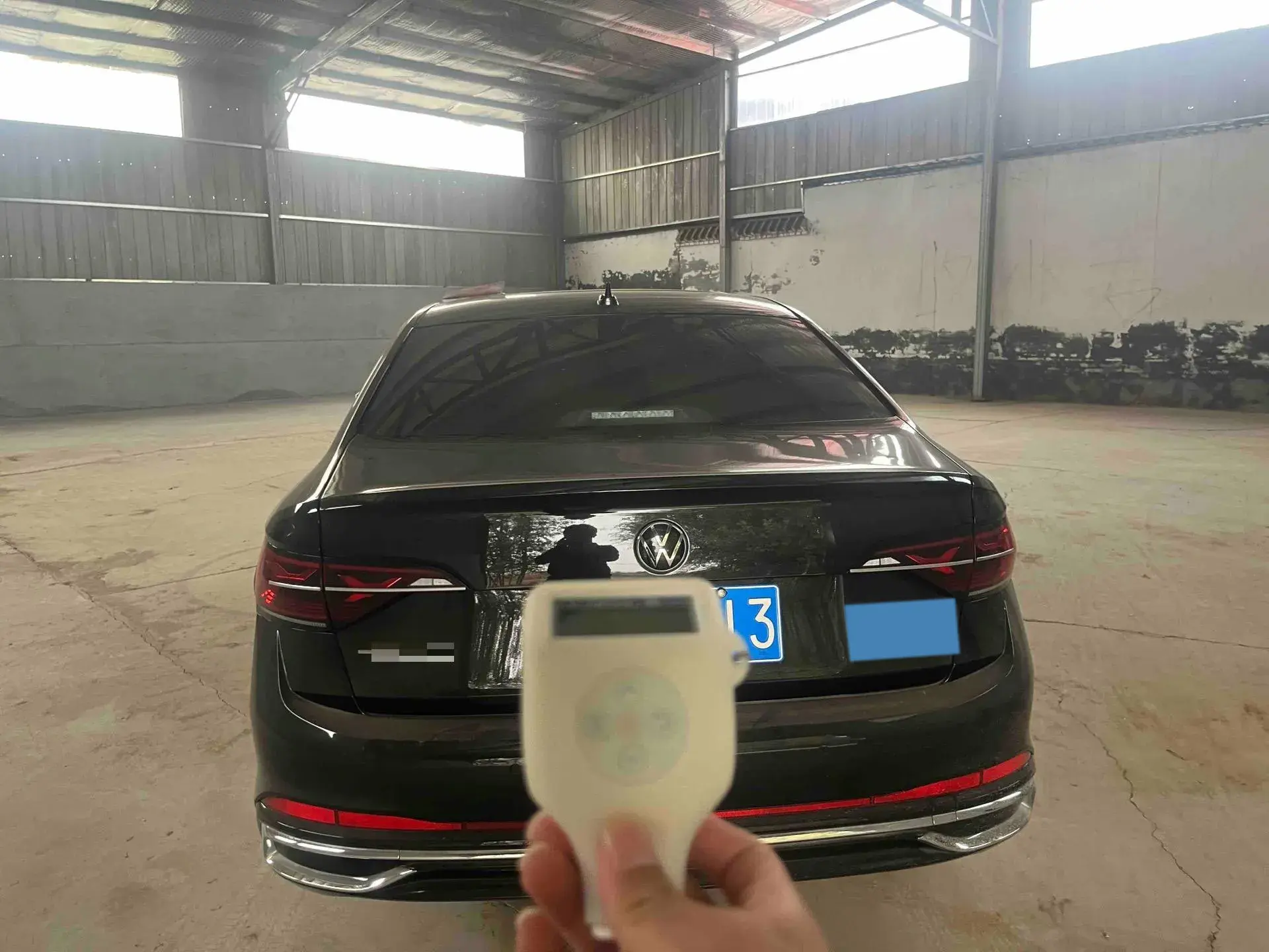 2023 VOLKSWAGEN SAGITAR thumbnail 4