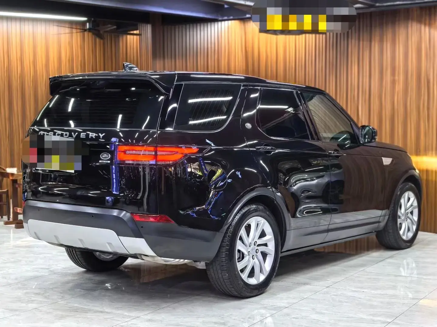 2018 LAND ROVER thumbnail 4