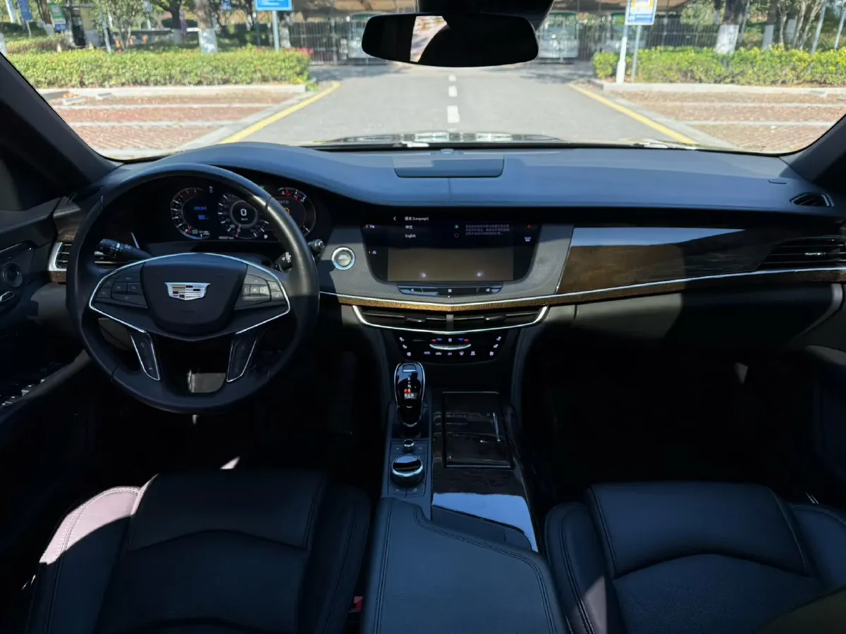 2021 Cadillac CT6 2.0T 237HP L4 10AT,autocango,china used car exporter,china ev exporter,chinese used car exporter,chinese used ev exporter