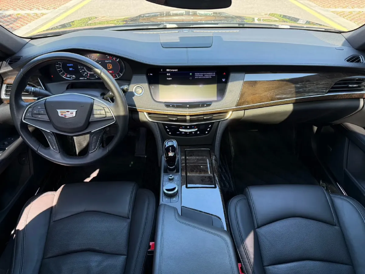 2021 Cadillac CT6 2.0T 237HP L4 10AT,autocango,china used car exporter,china ev exporter,chinese used car exporter,chinese used ev exporter