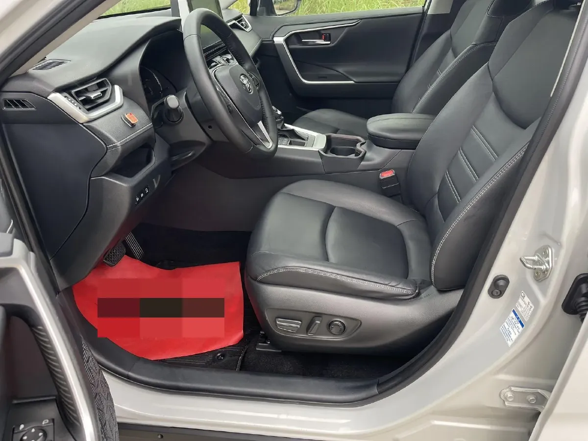 2020 Toyota RAV4 2.0L 171HP L4 CVT,autocango,china used car exporter,china ev exporter,chinese used car exporter,chinese used ev exporter