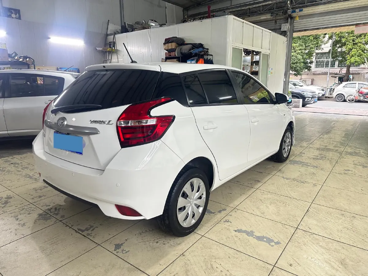 2017 Toyota Yaris L 1.5L 107HP L4 CVT,autocango,china used car exporter,china ev exporter,chinese used car exporter,chinese used ev exporter