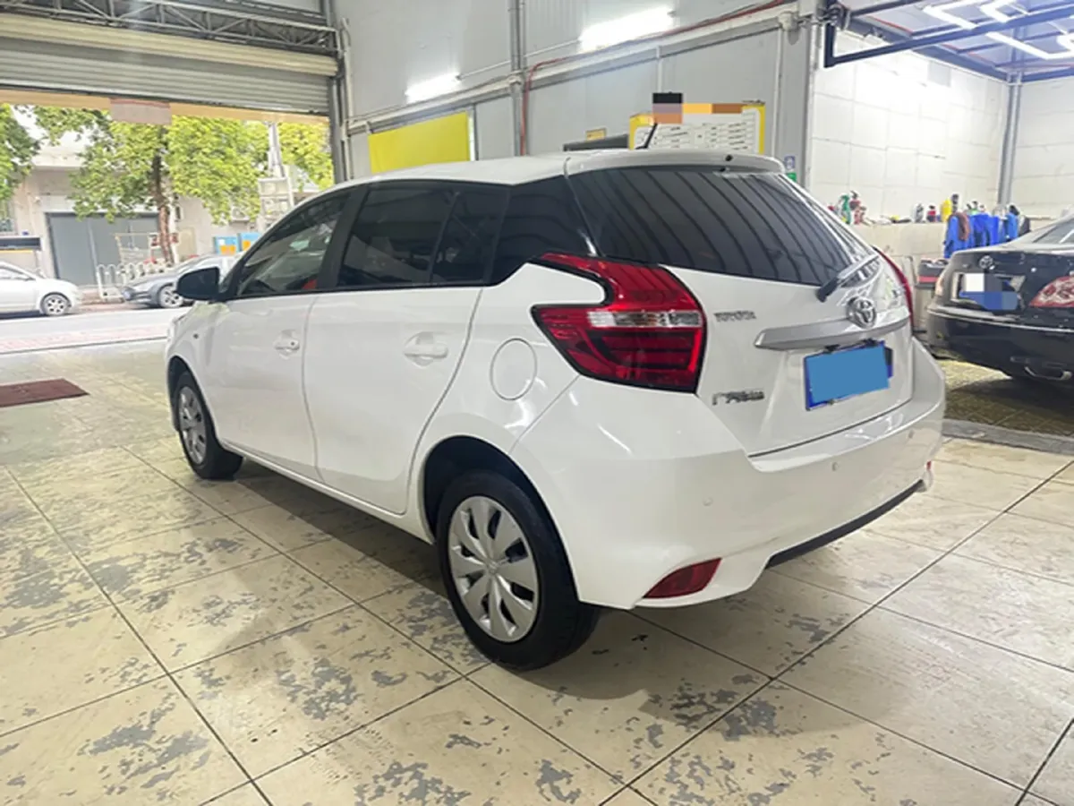 2017 Toyota Yaris L 1.5L 107HP L4 CVT,autocango,china used car exporter,china ev exporter,chinese used car exporter,chinese used ev exporter
