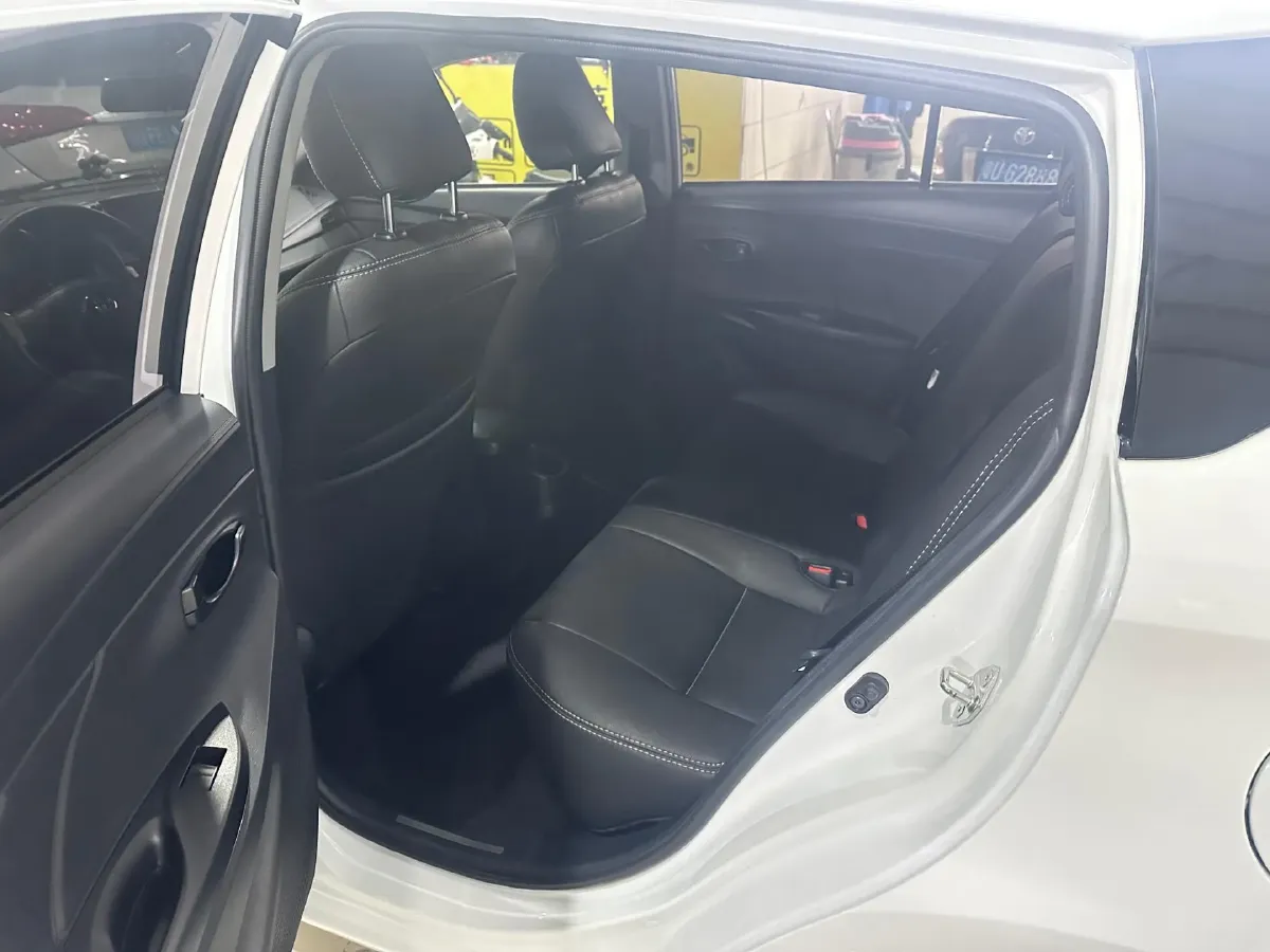 2017 Toyota Yaris L 1.5L 107HP L4 CVT,autocango,china used car exporter,china ev exporter,chinese used car exporter,chinese used ev exporter